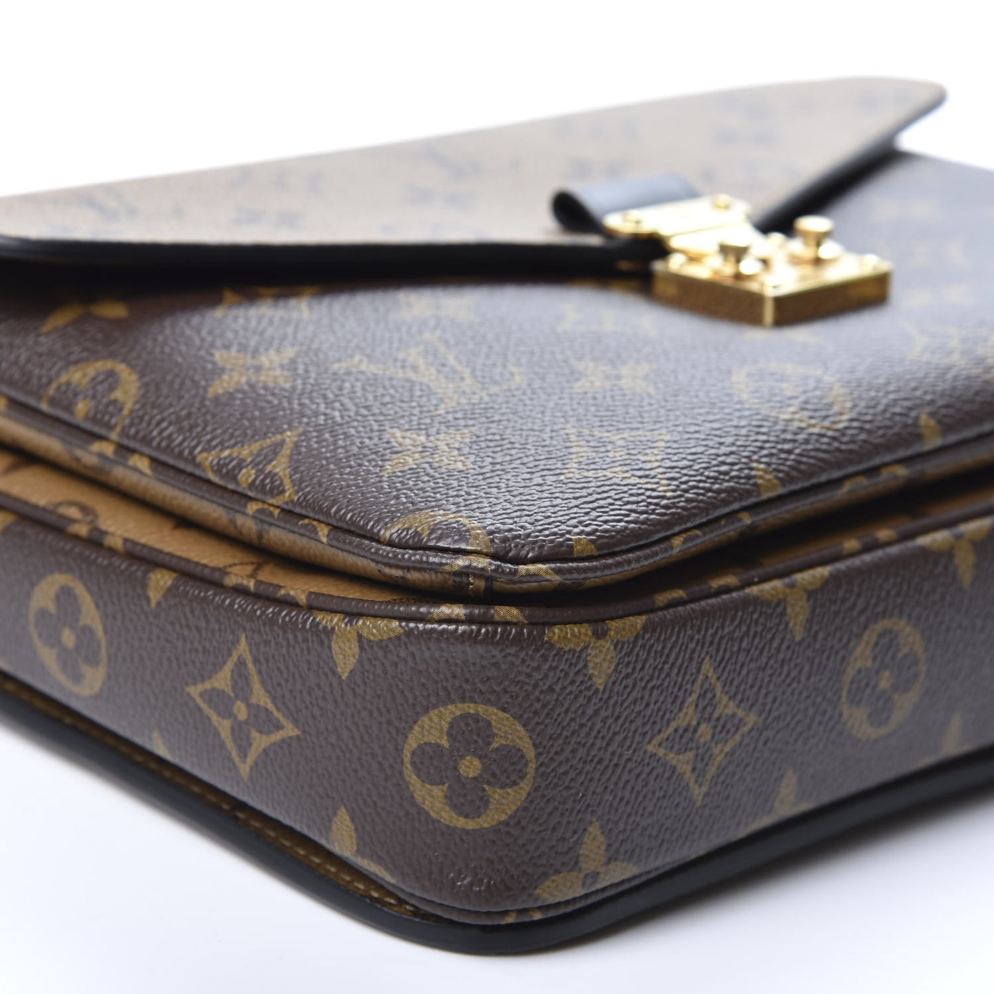 Reverse Monogram Pochette Metis