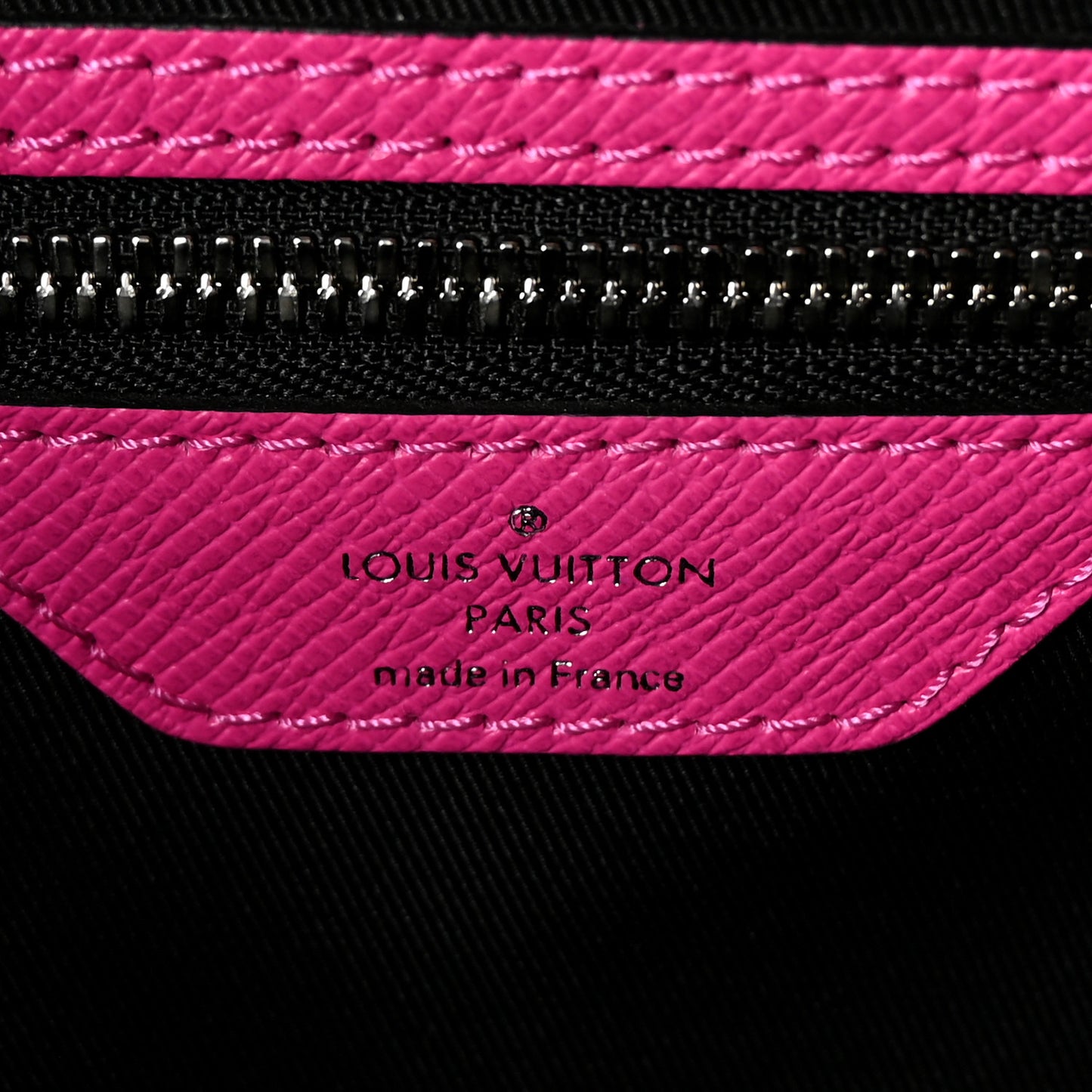 Taigarama Keepall Bandouliere 50 Fuchsia