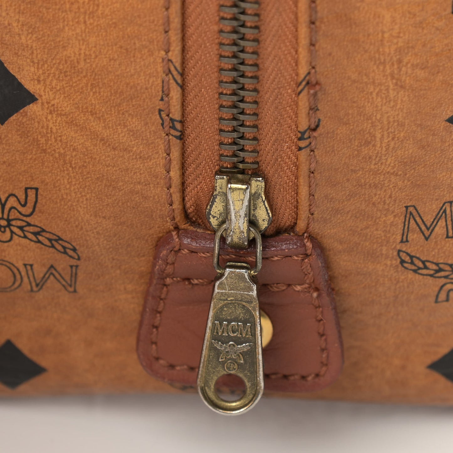 Visetos Essential Boston Bag Cognac