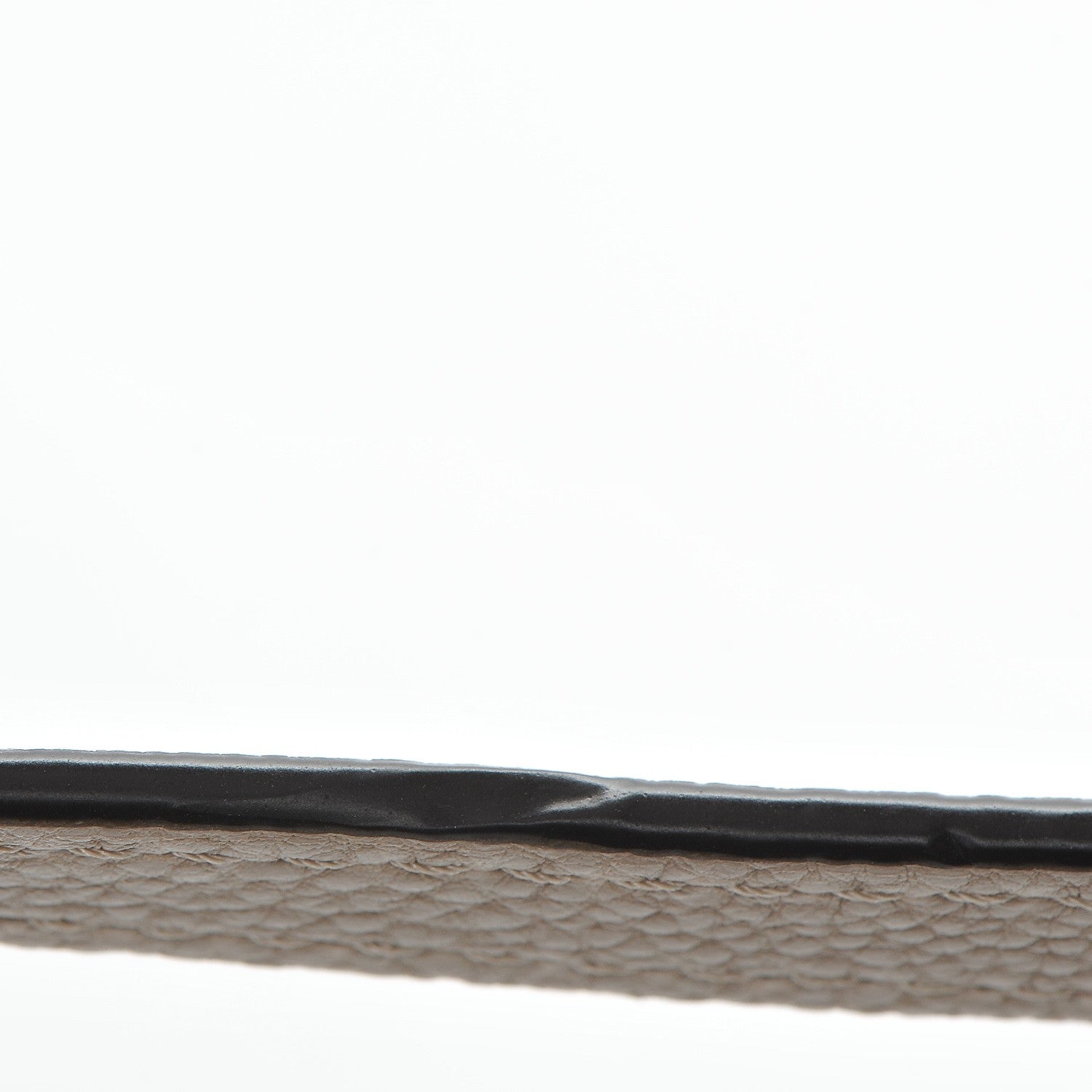 Louis Vuitton Veau Cachemire Soft Lockit Strap Galet 6 of 8