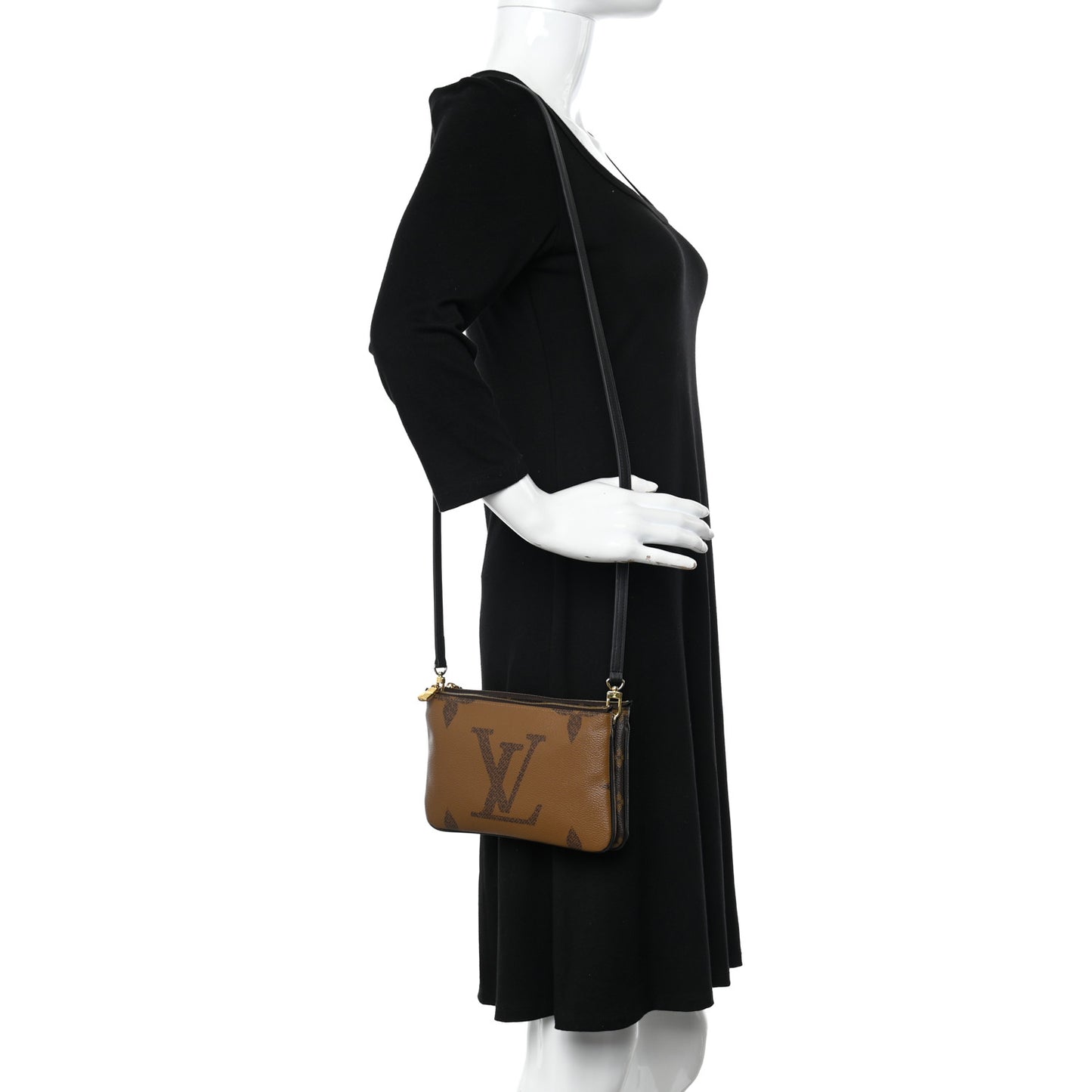 Reverse Monogram Giant Double Zip Pochette