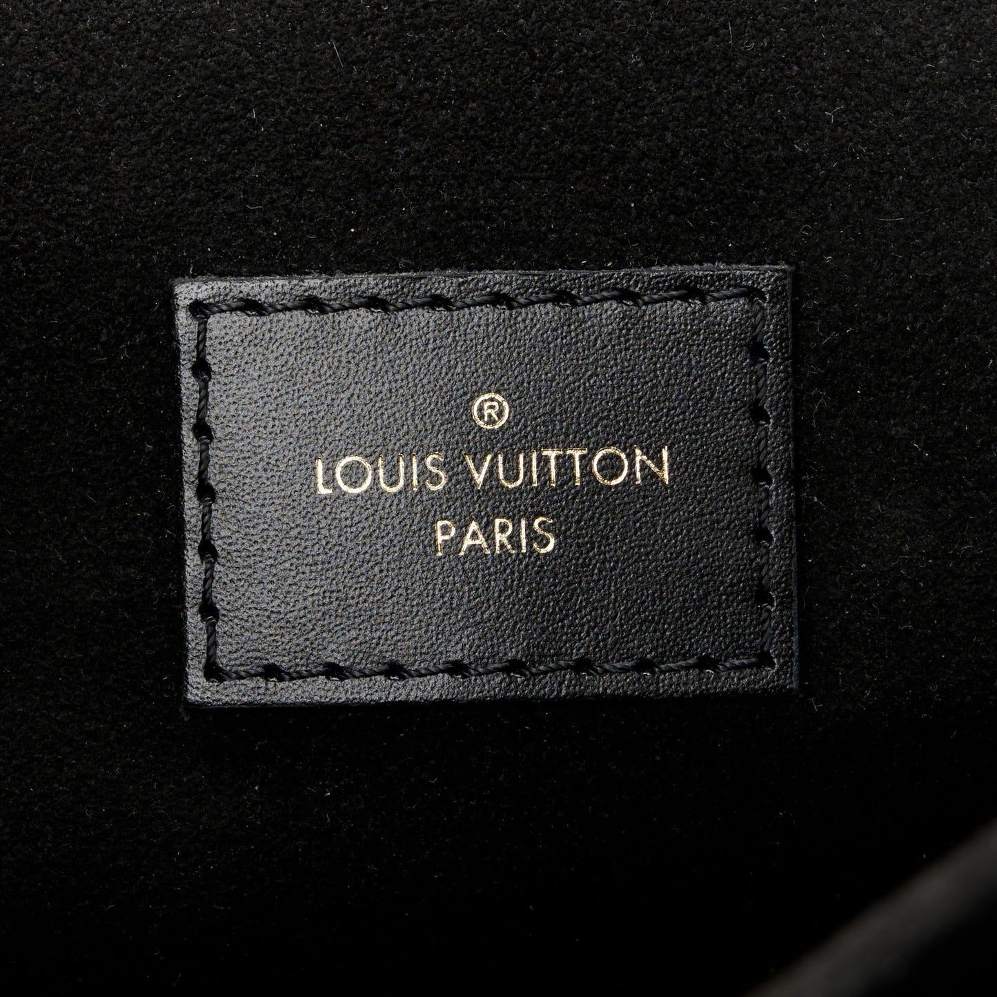 Reverse Monogram Pochette Metis