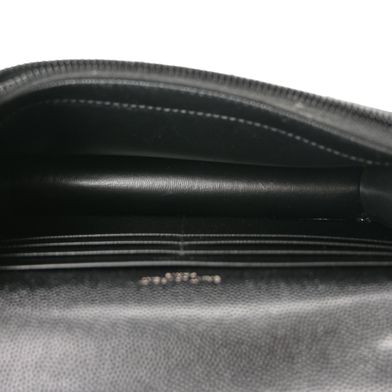 Saint Laurent Grain De Poudre Matelasse Chevron Monogram Monochrome Envelope Chain Wallet Black 5 of 10