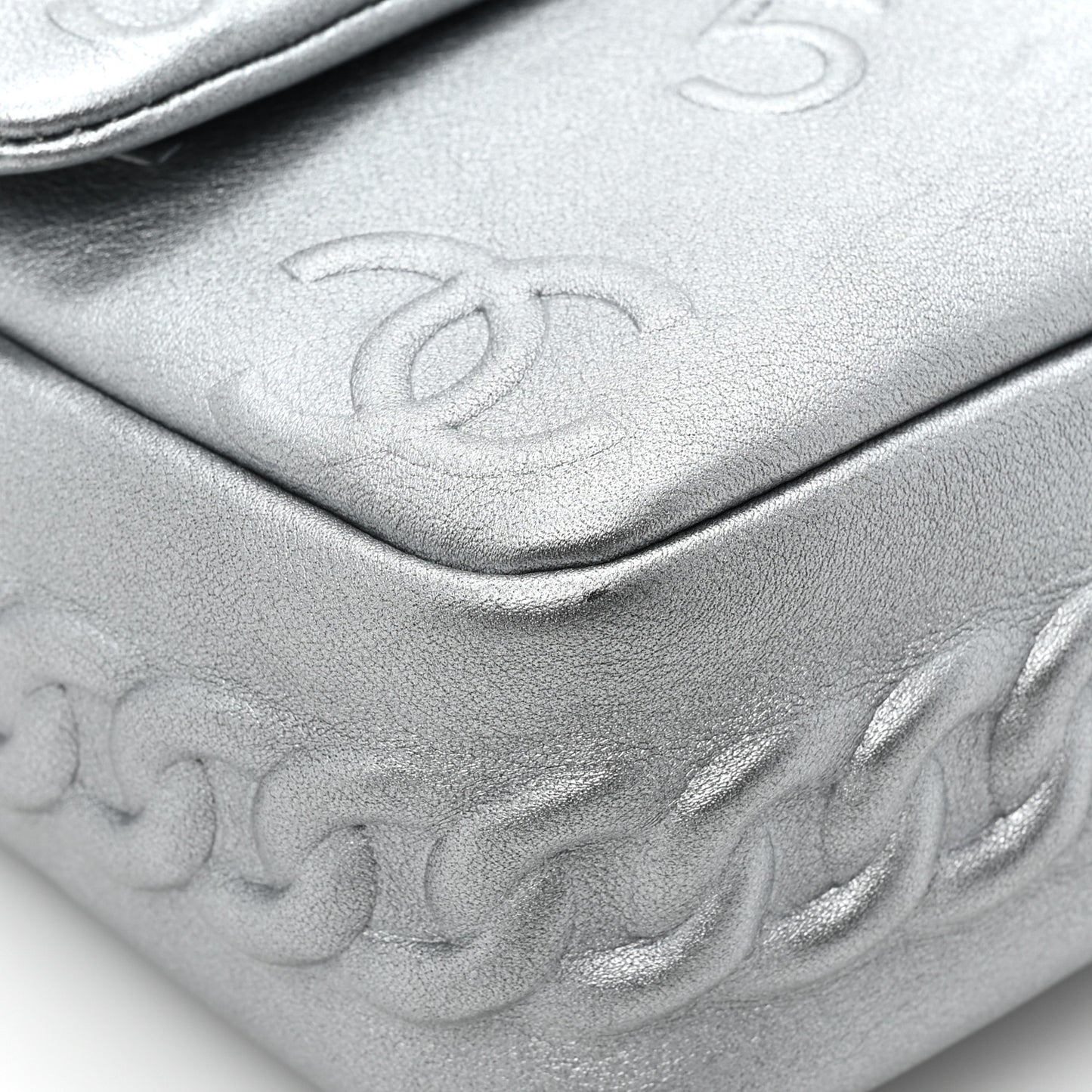 Metallic Lambskin Symbols Medium Single Flap Silver