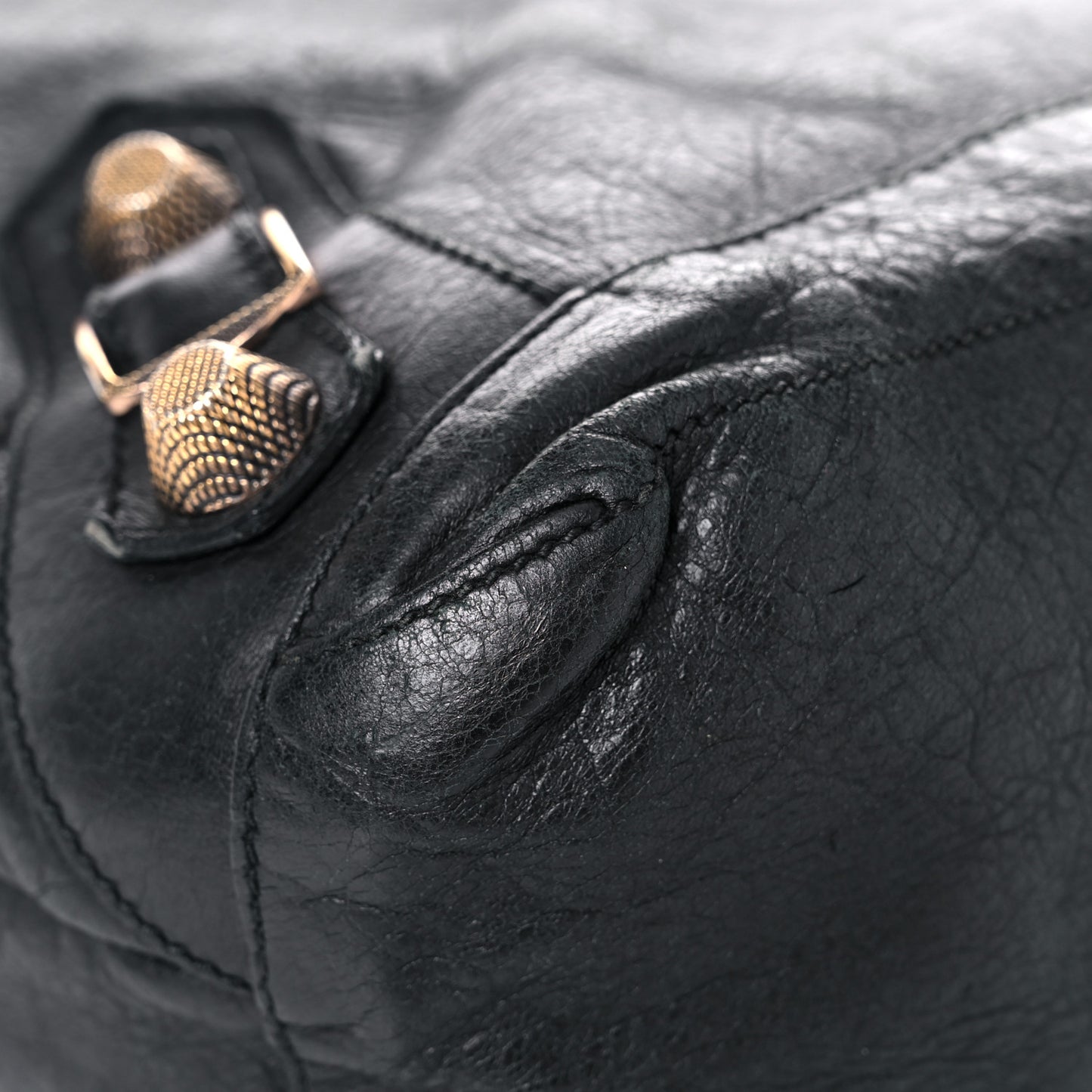 Chevre Giant 21 Gold Hardware Day Hobo Black