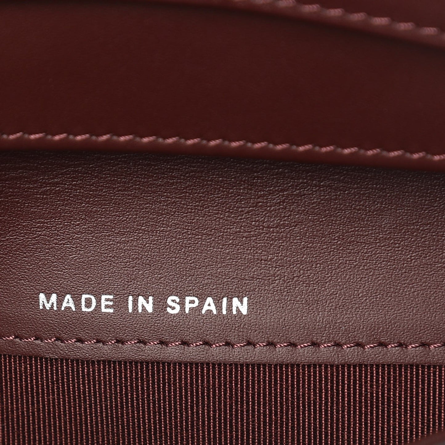 Caviar Quilted Yen Wallet Black