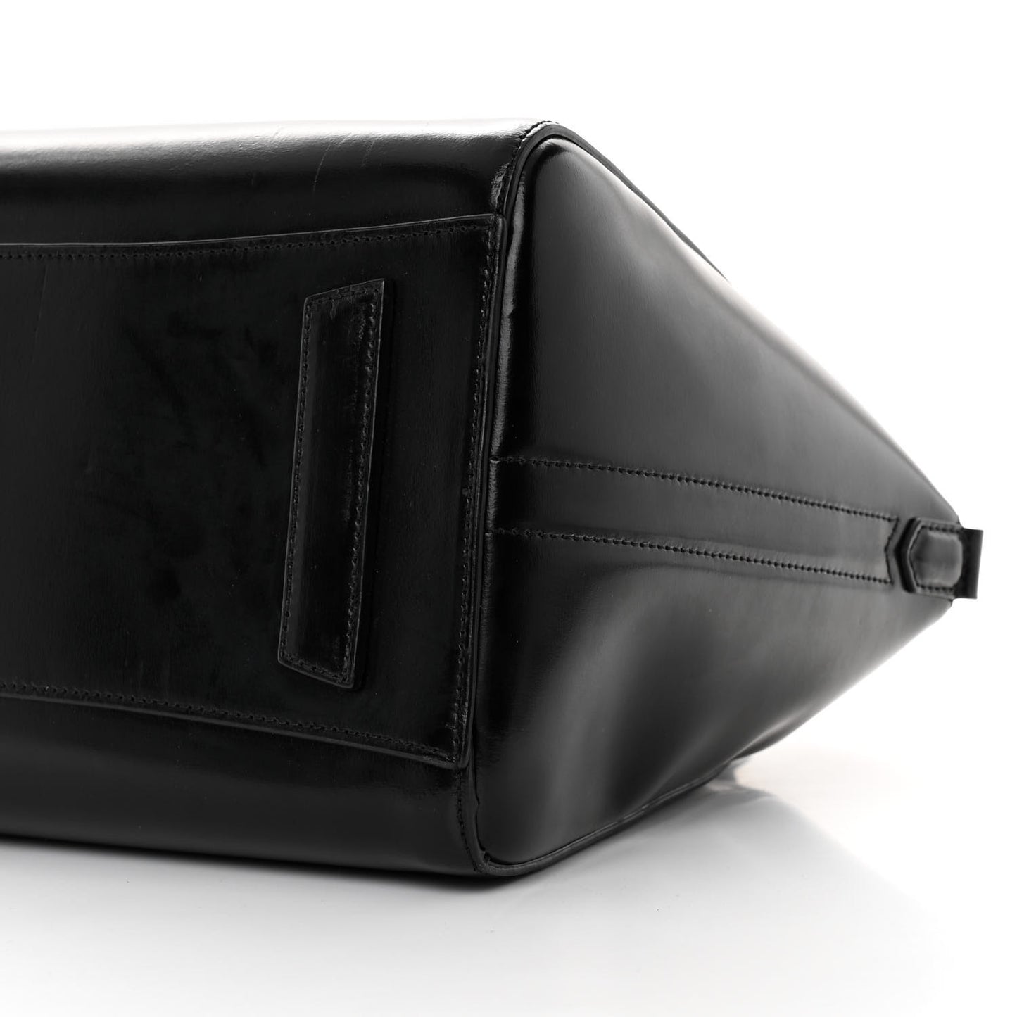 Shiny Lord Calfskin Medium Antigona Black