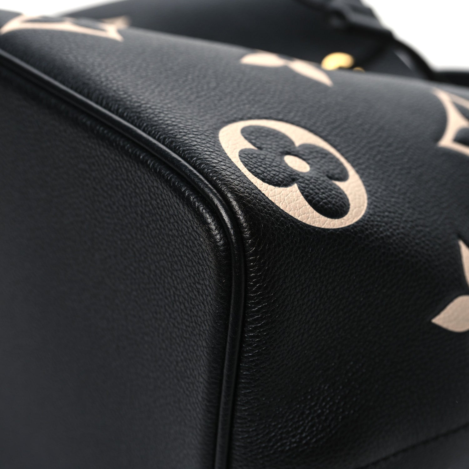 Louis Vuitton Empreinte Monogram Giant Neonoe MM Black Beige 13 of 13
