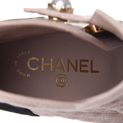 Chanel Kid Suede Quilted Cap Toe Short Boots 36.5 Beige Black 9 of 11