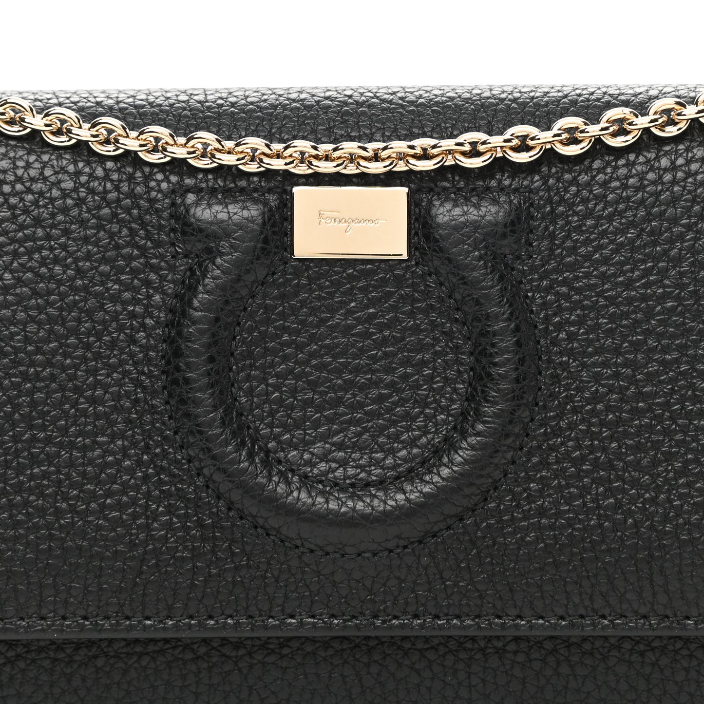 Calfskin City Wallet On Chain Black