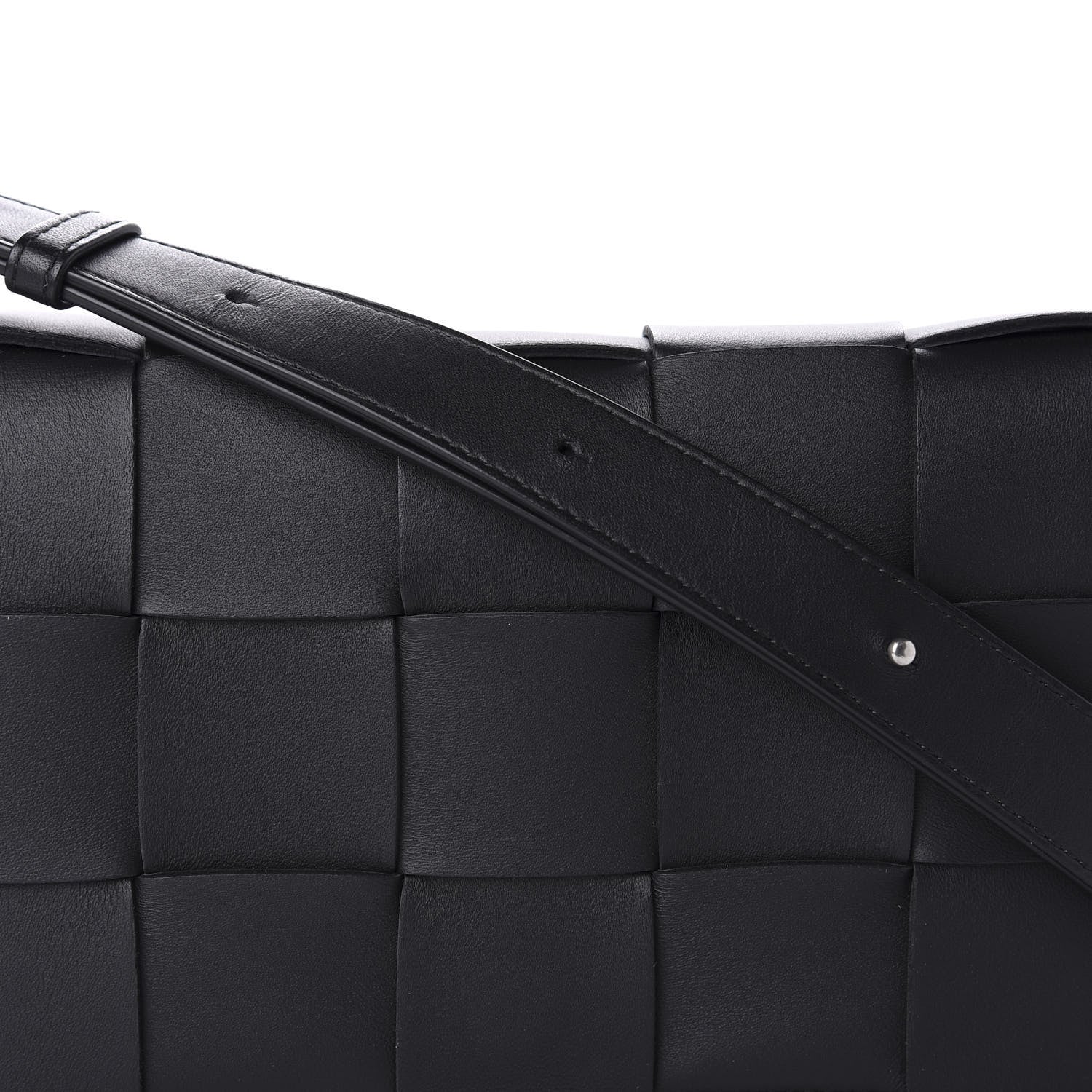 Bottega Veneta Lambskin Maxi Intrecciato Cassette Crossbody Bag Black 10 of 10