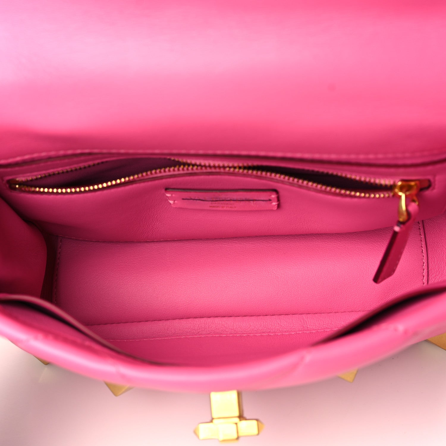 Valentino Garavani Nappa Medium Roman Stud Shoulder Bag Feminine Pink 5 of 8