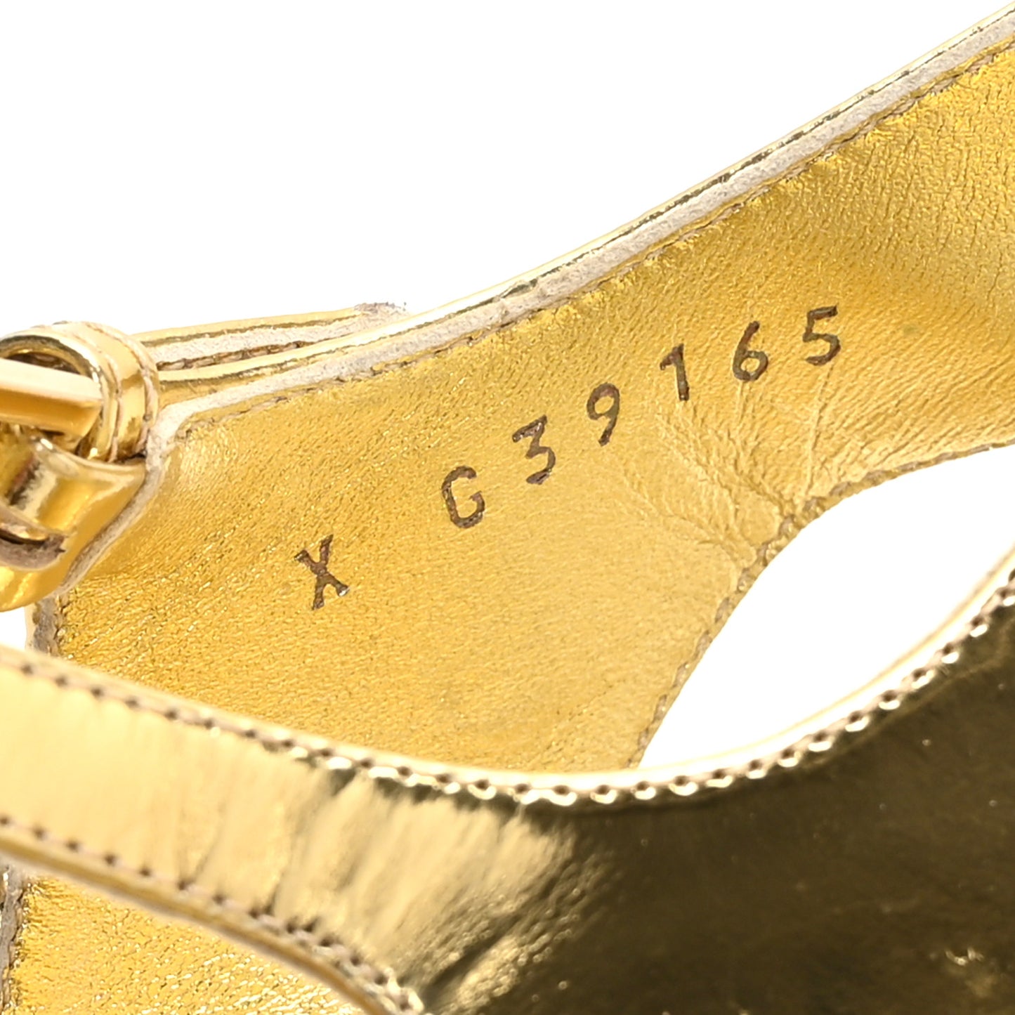 Metallic Patent Calfskin Camellia Thong Sandals 40 Gold