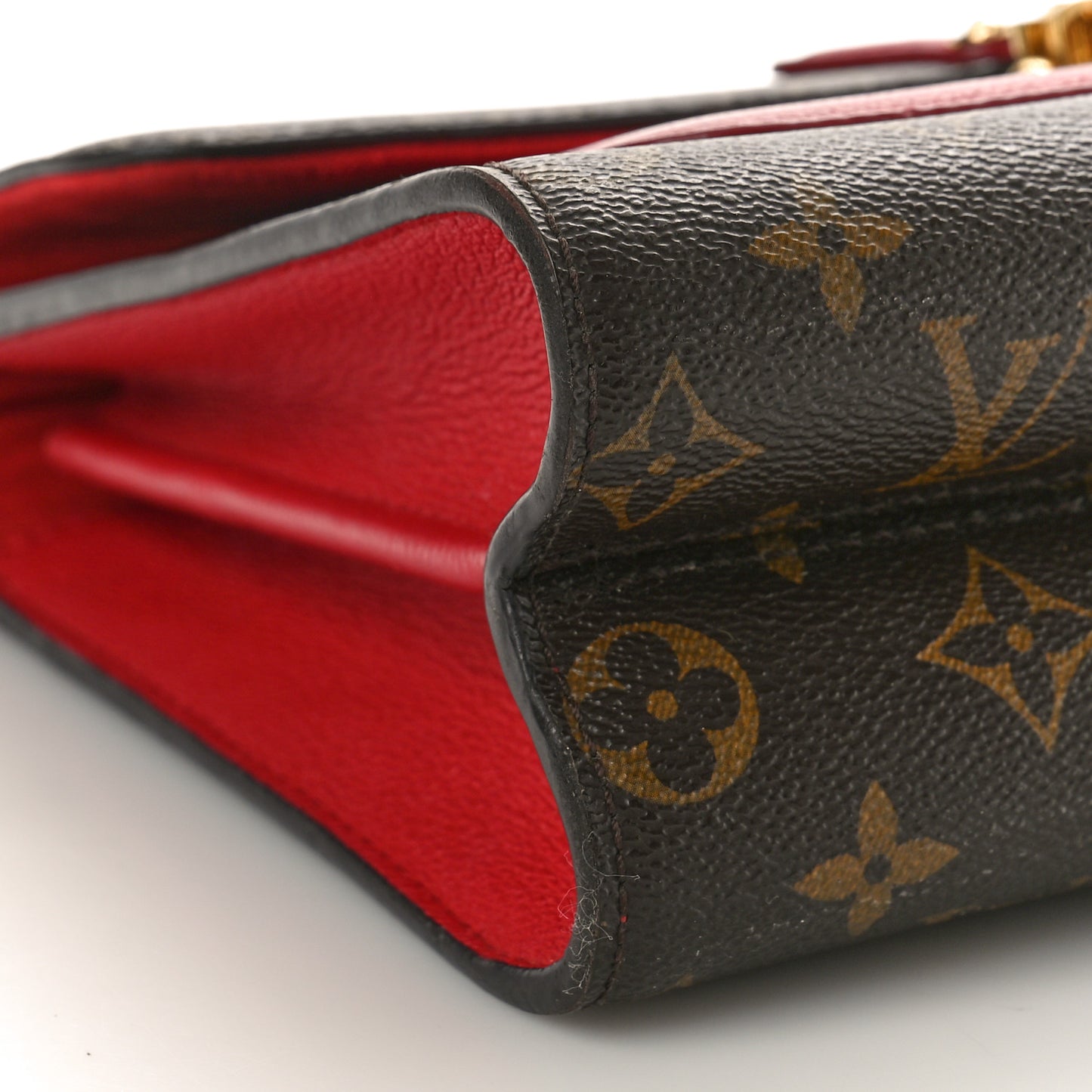 Monogram Victoire Cherry