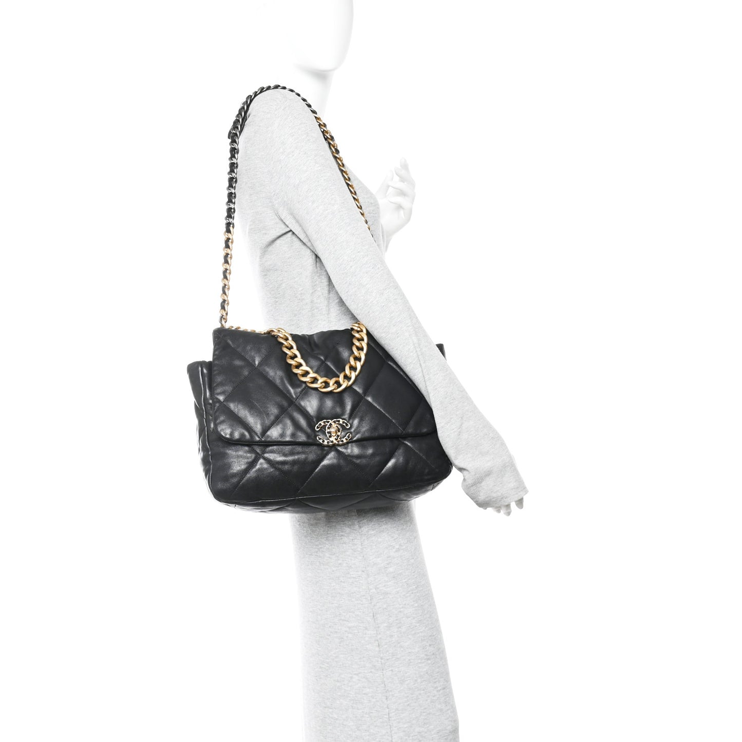 Goatskin Quilted Maxi Chanel 19 Flap Black