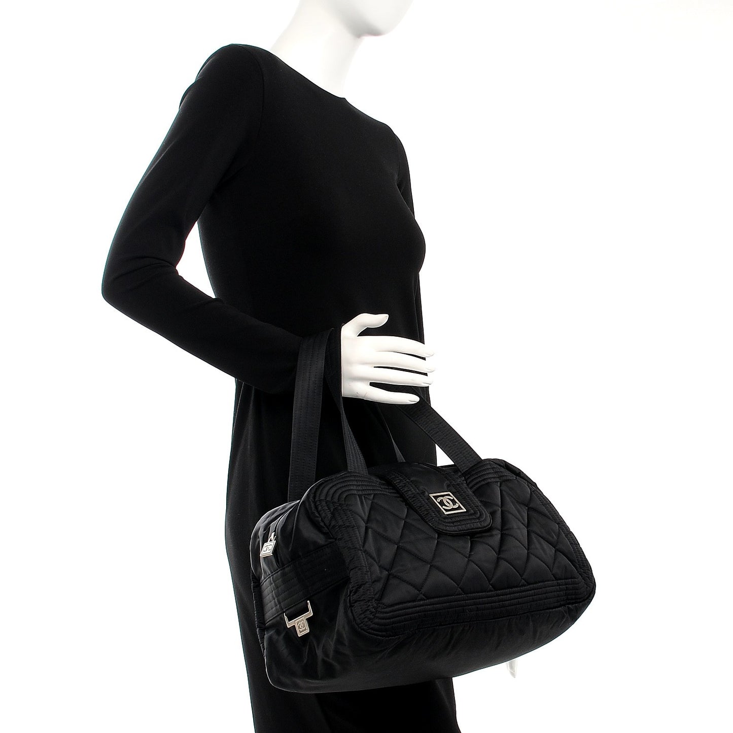 Nylon Quilted Ski Sport Shoulder Bag Black