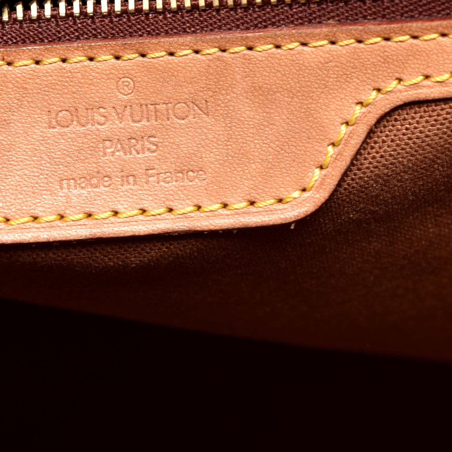 Louis Vuitton Monogram Cabas Mezzo 6 of 10