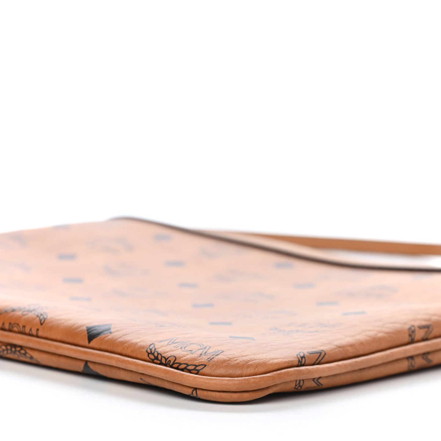 Visetos Medium Stark Wristlet Pouch Cognac