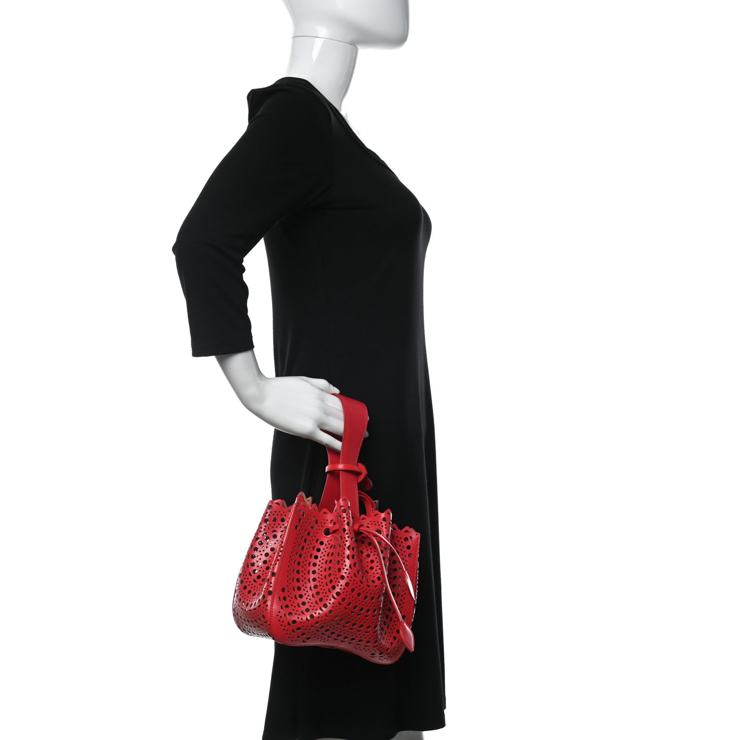 Calfskin Vienne Rose-Marie 19 Bag Red