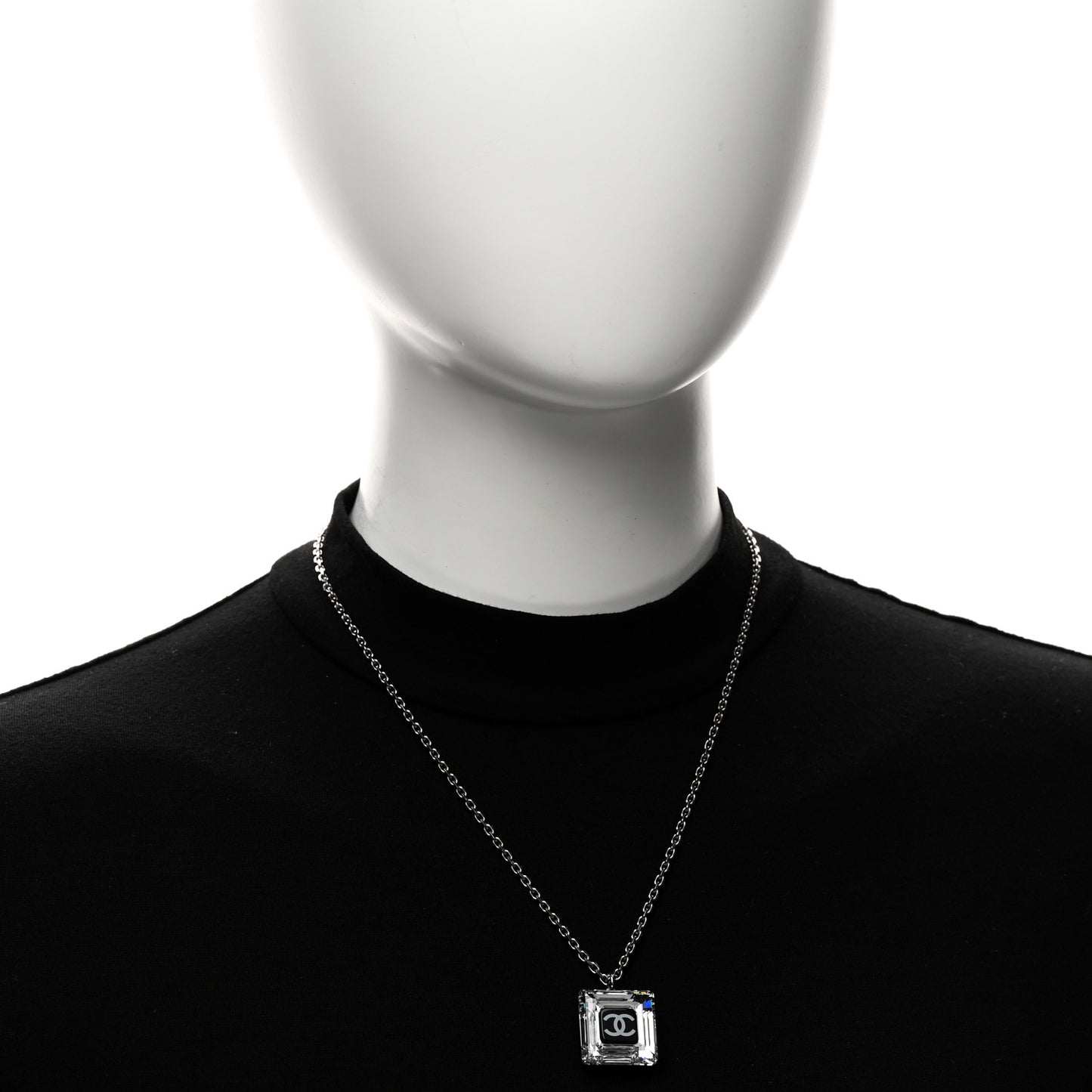 Resin Strass Geometric Square CC Necklace Black