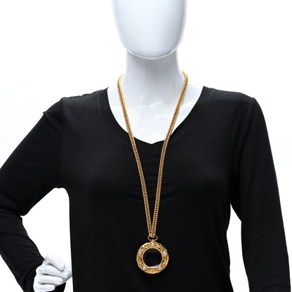 Chanel Loupe Magnifying Glass Necklace Gold 2 of 4