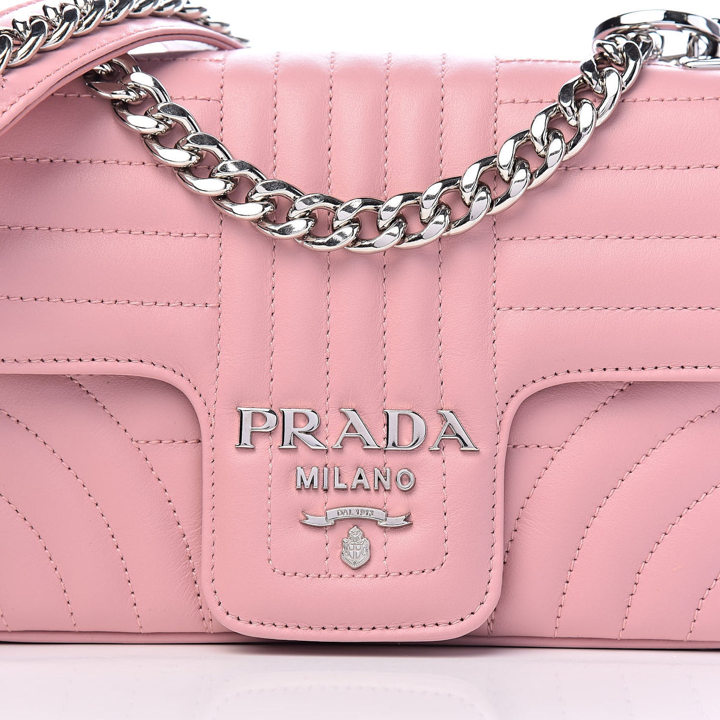 Soft Calfskin Impunture Diagramme Small Chain Flap Shoulder Bag Pesco