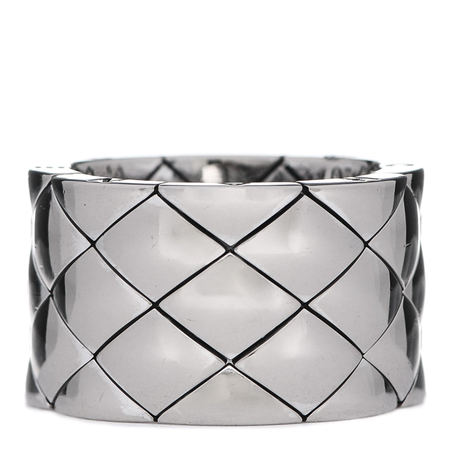 18K White Gold Large Matelasse Ring 53 6.25