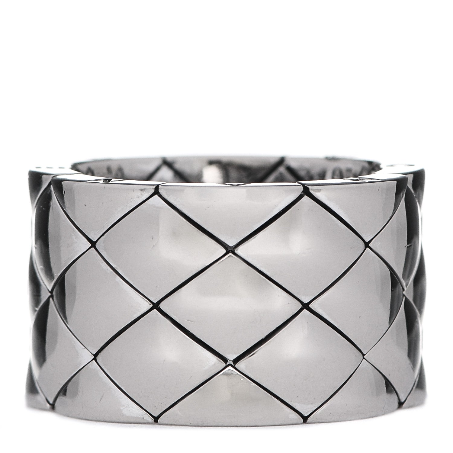Chanel 18K White Gold Large Matelasse Ring 53 6.25 1 of 6