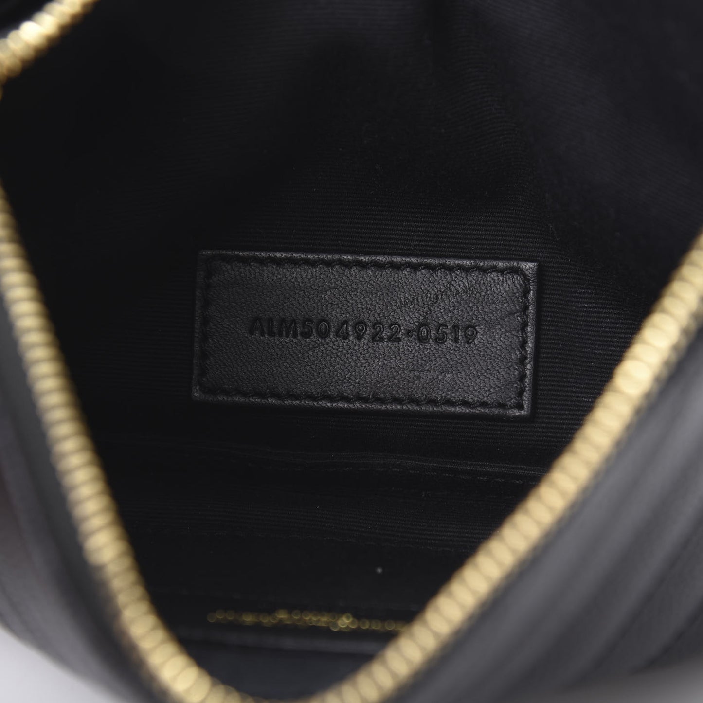 Grain De Poudre Chevron Monogram Bill Pouch Black