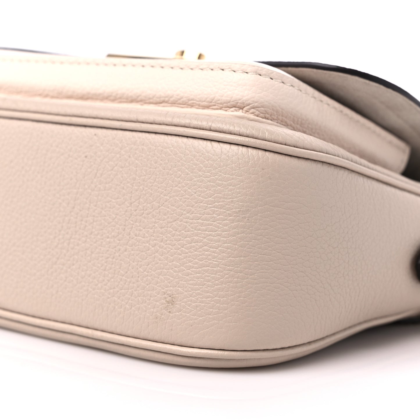 Grained Calfskin Lockme Tender Greige
