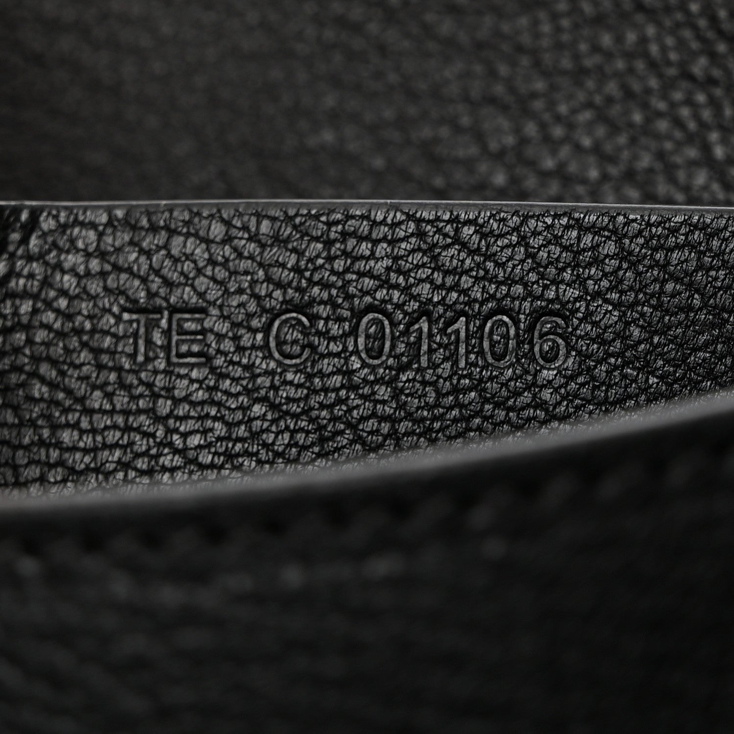 Givenchy Sugar Goatskin Medium Antigona Envelope Clutch Black Black 7 of 7