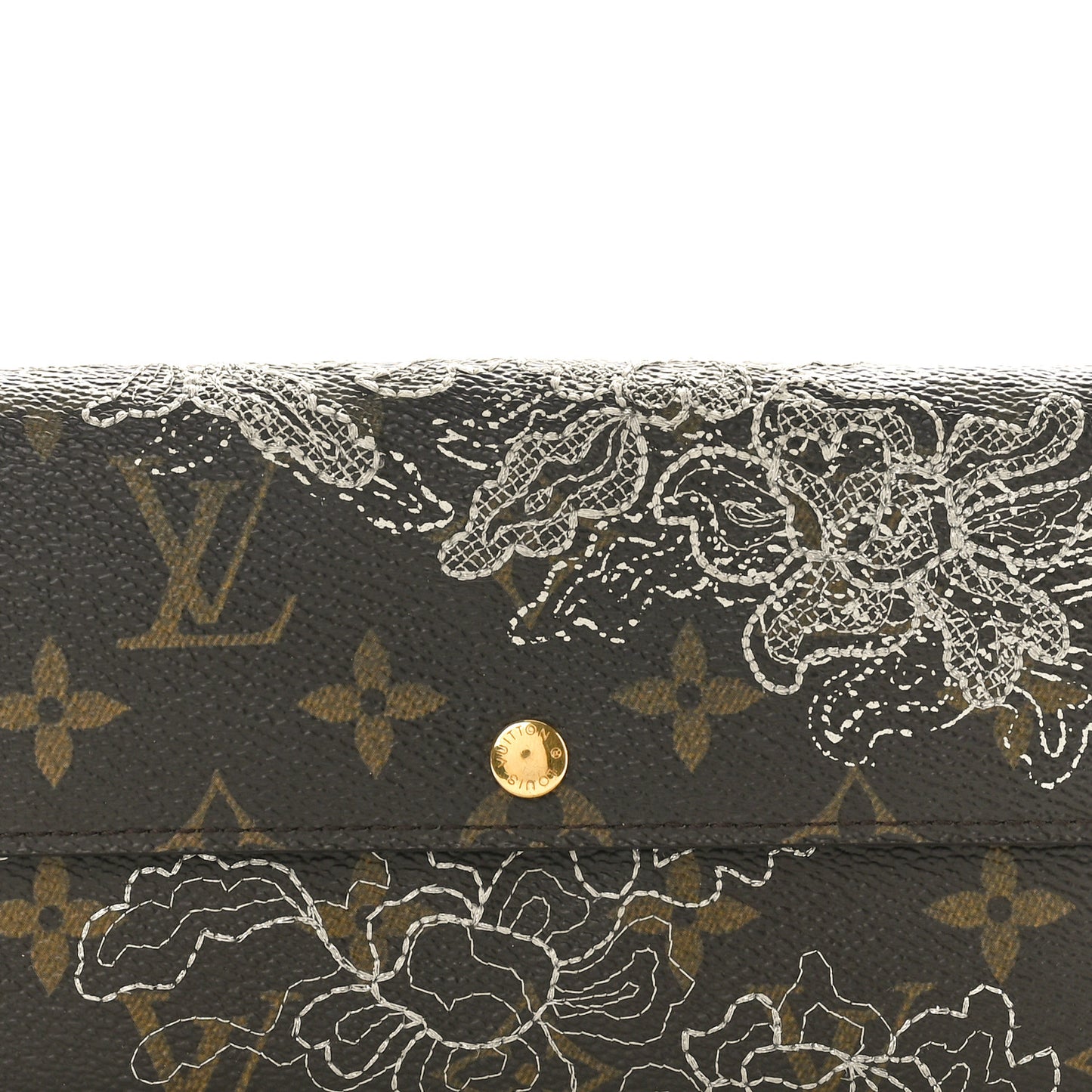 Monogram Dentelle Sarah Wallet Silver