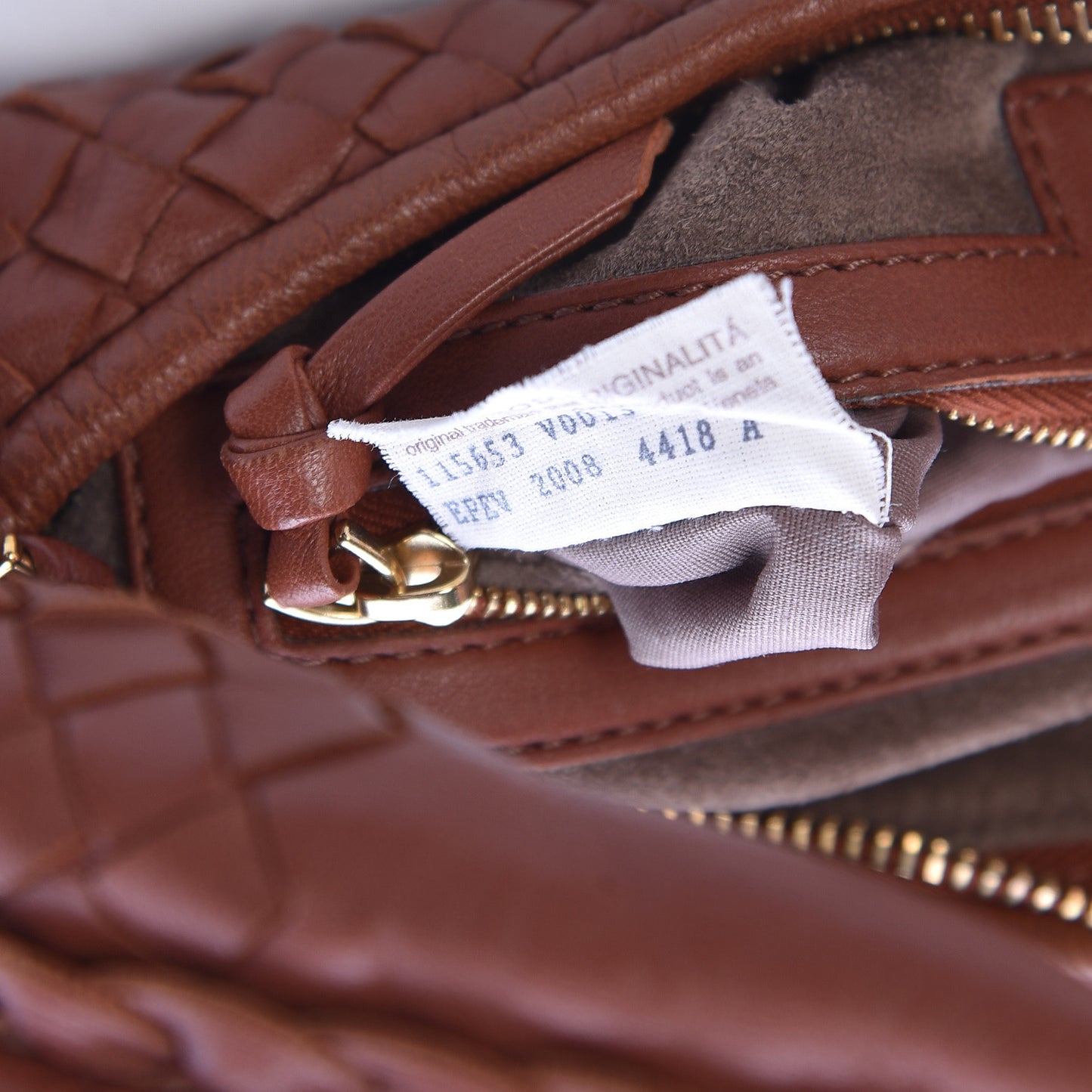 Nappa Intrecciato Medium Veneta Hobo Tea