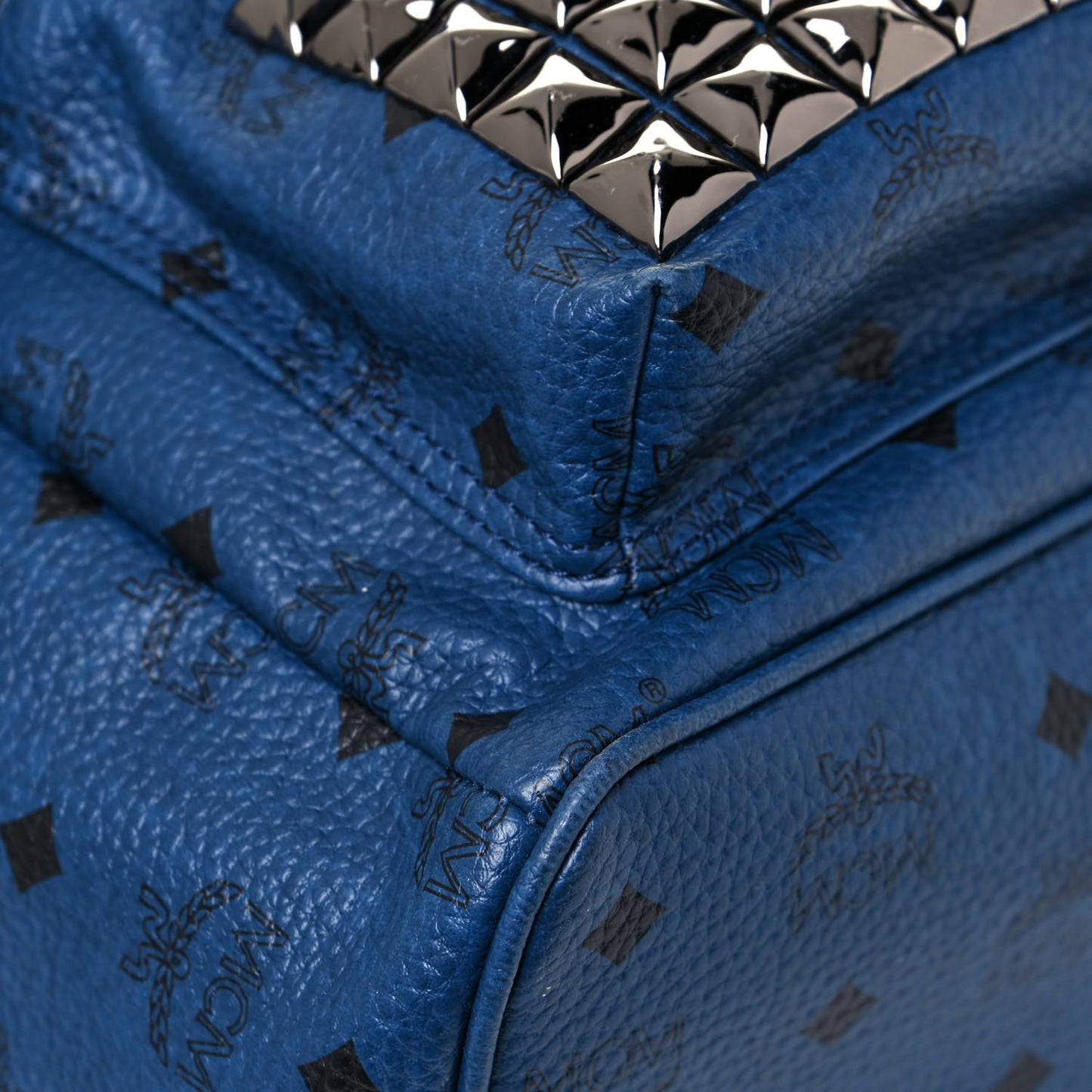 Visetos Studded Medium Stark M Backpack Munich Blue