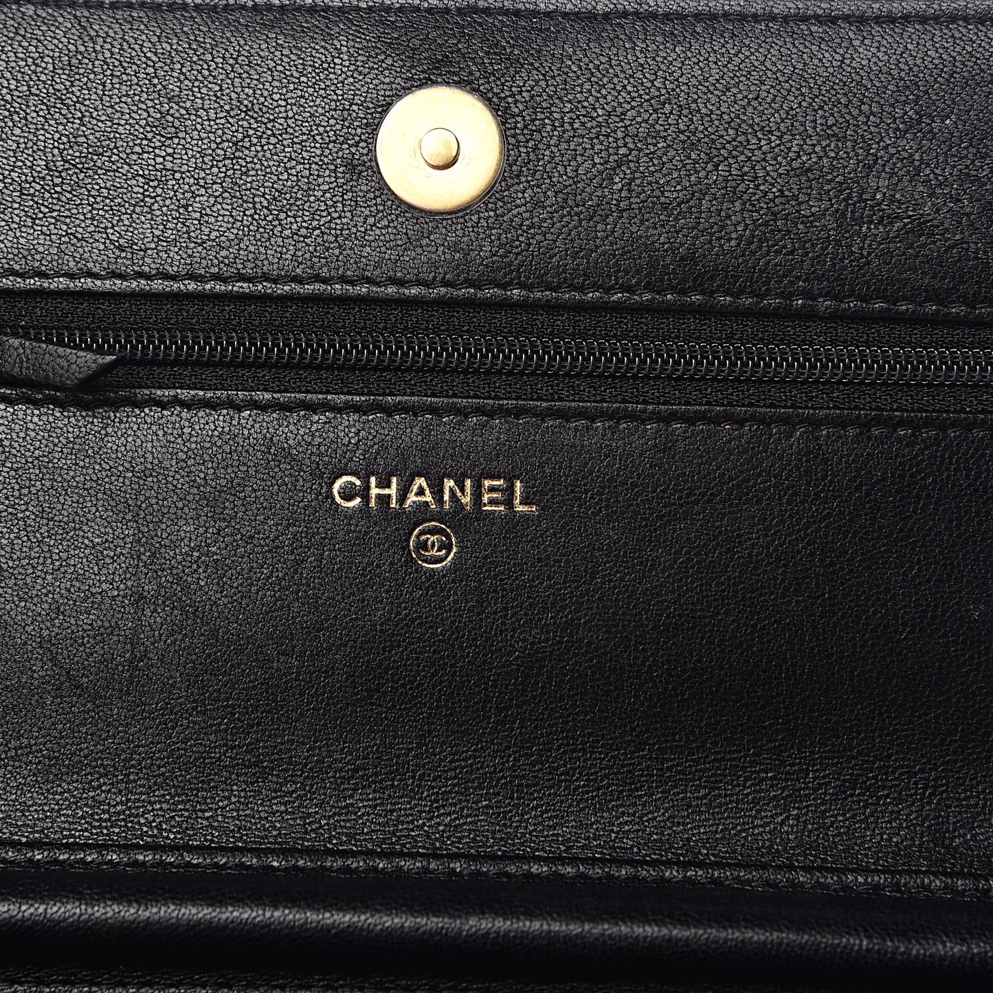 Lambskin Quilted Infinity Wallet On Chain WOC Black