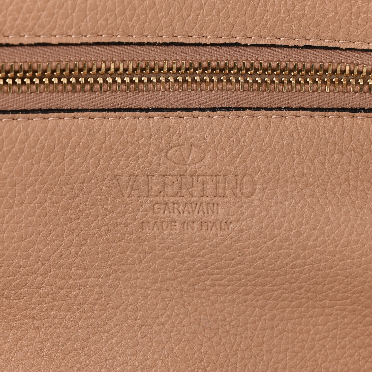 Valentino Garavani Pebbled Calfskin Medium Rockstud Tote Skin Sorbet 6 of 13