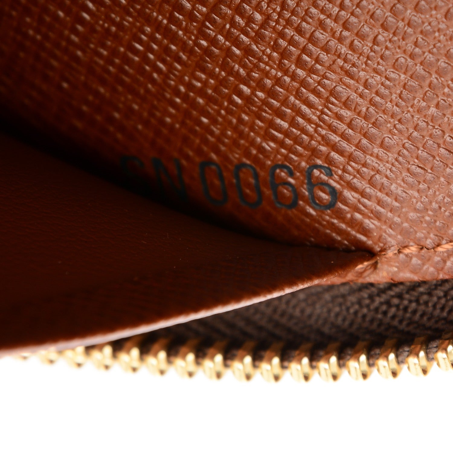 Louis Vuitton Monogram Zippy Organizer Wallet 7 of 14