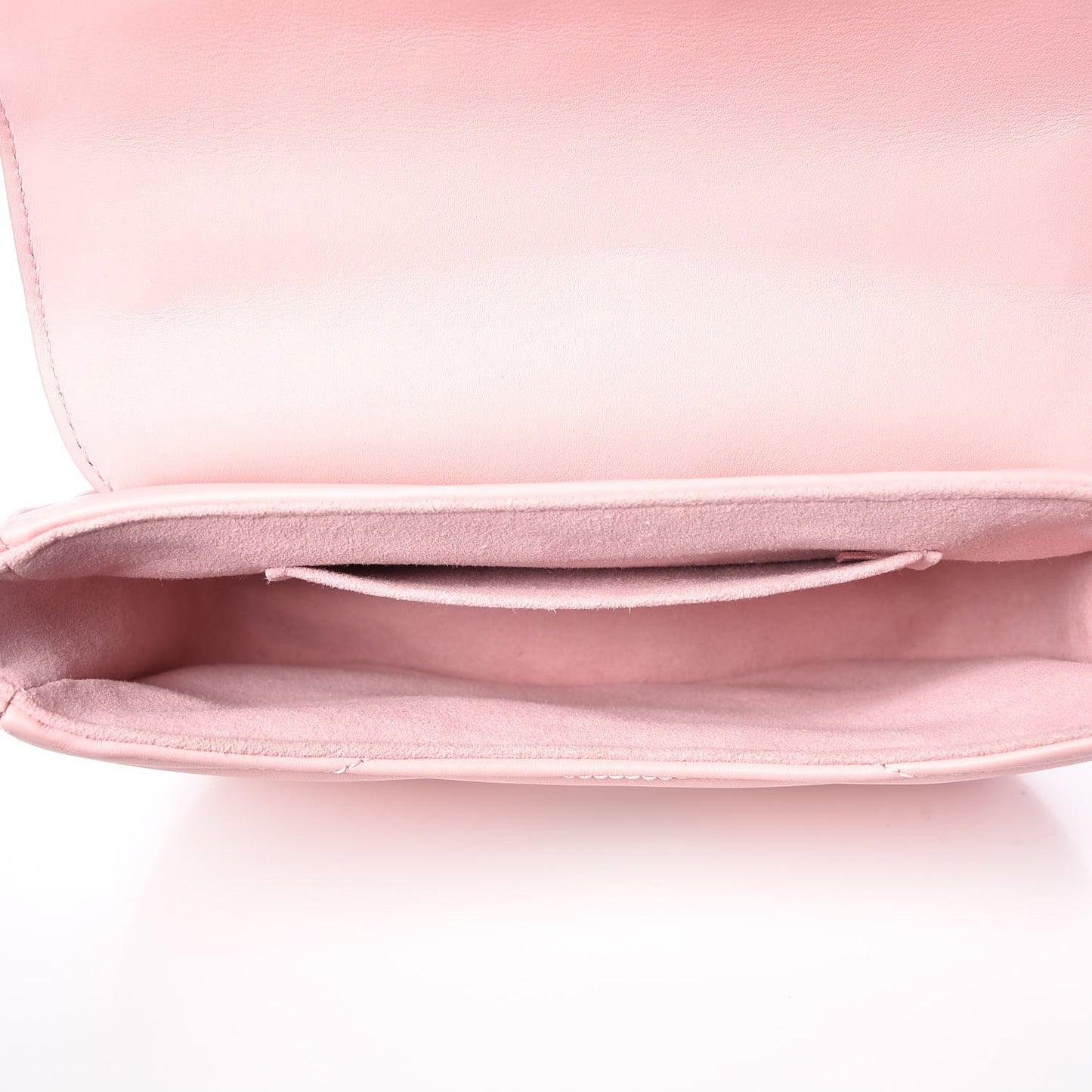 Calfskin New Wave Chain PM Smoothie Pink