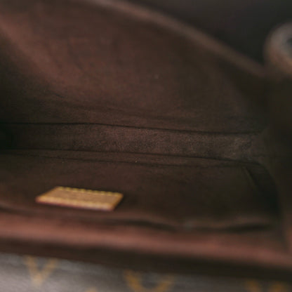 Louis Vuitton Monogram Pochette Metis 5 of 9
