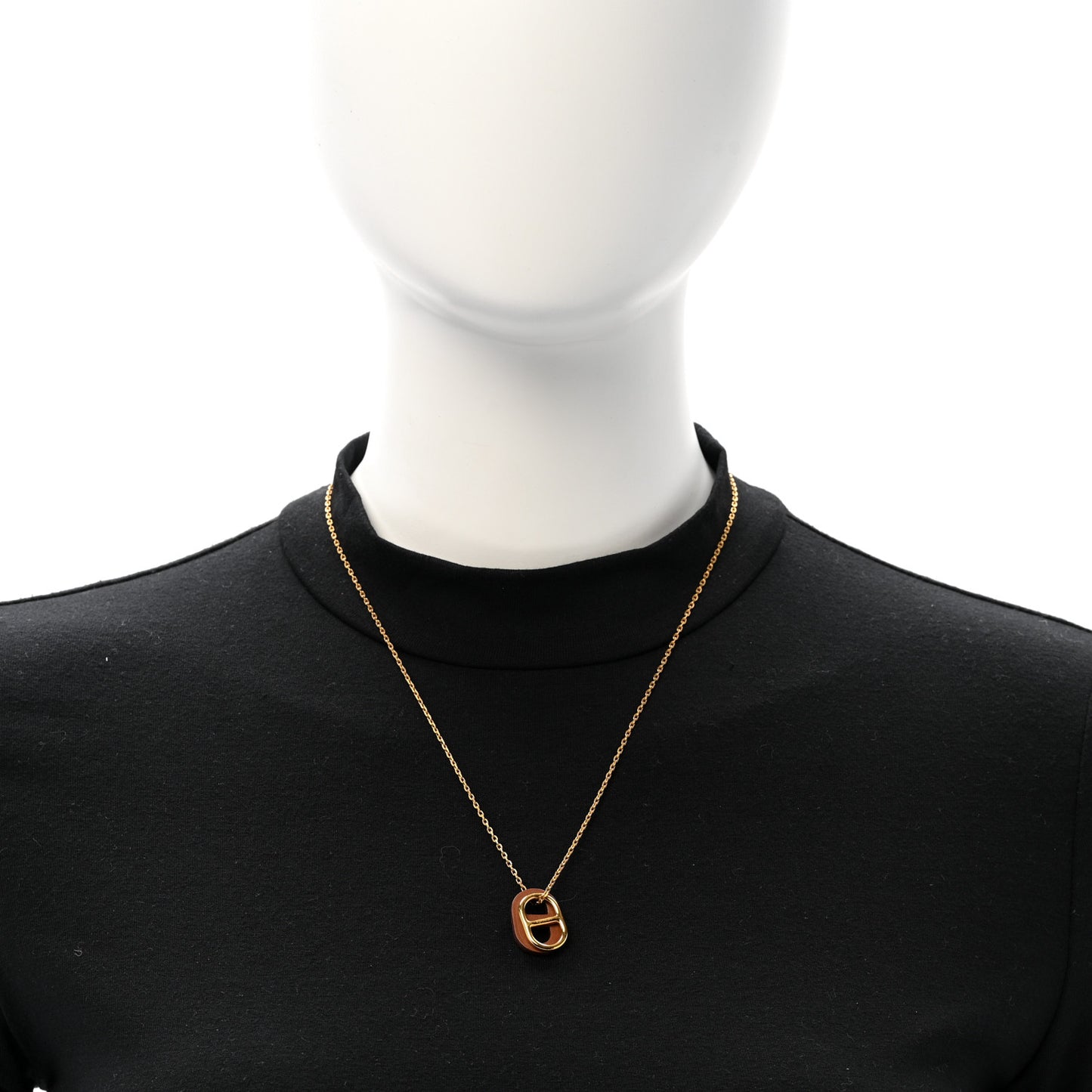 Swift O'Maillon Pendant Necklace Gold