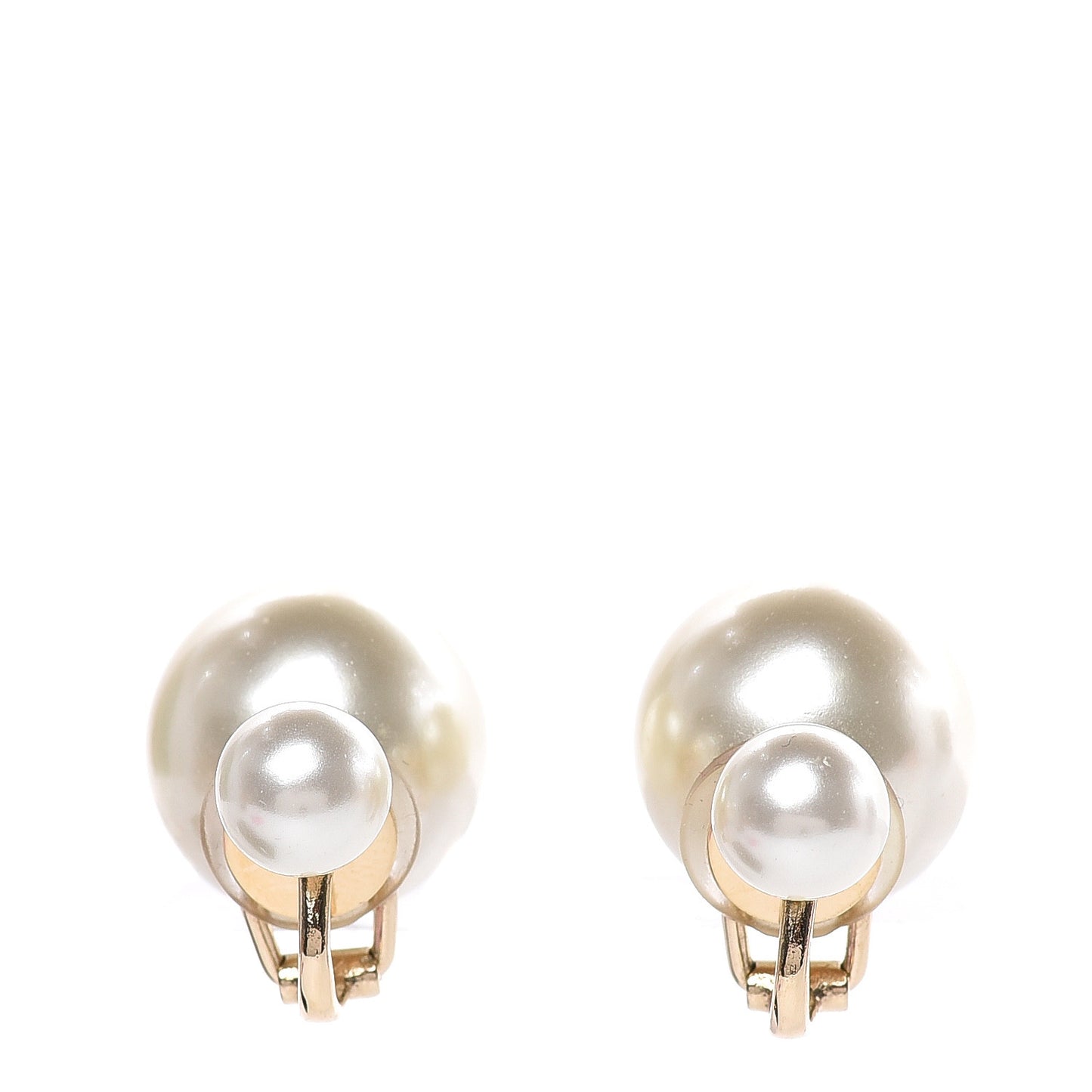 Pearl Clip On Earrings Cream