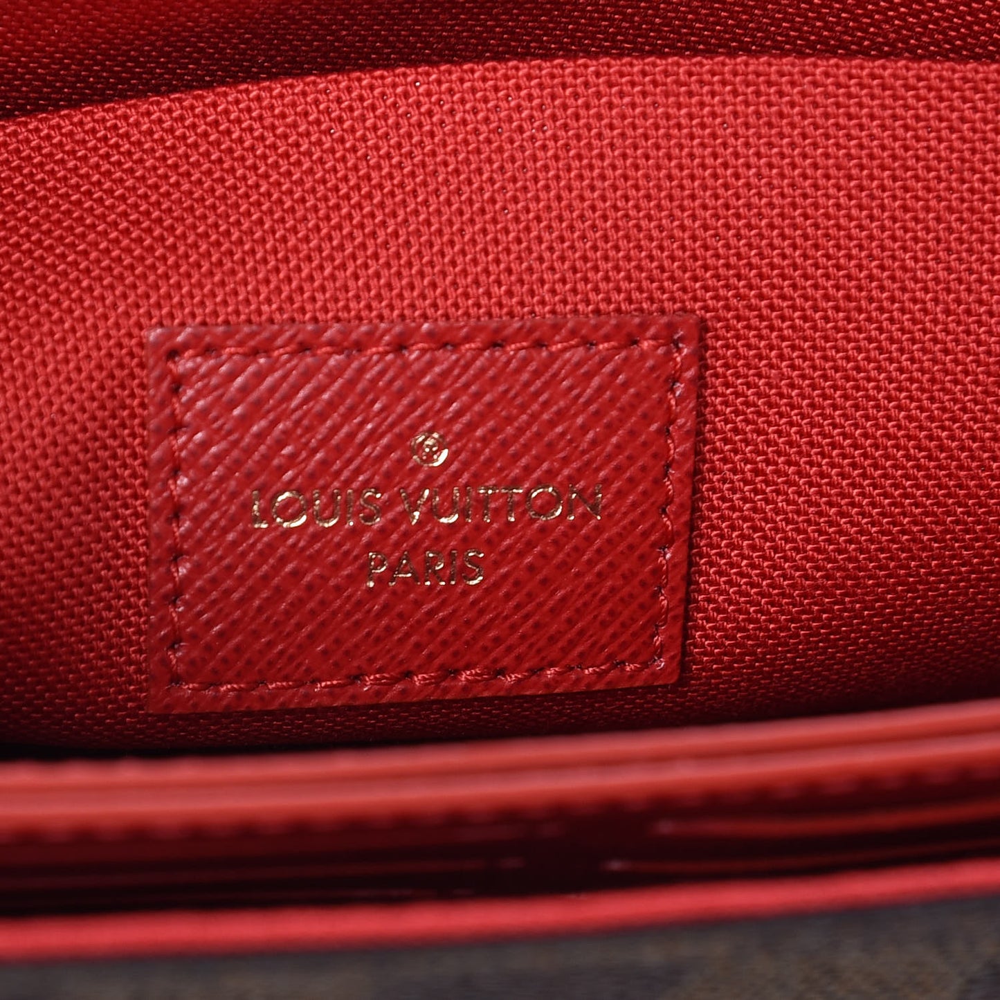 Damier Ebene Pochette Felicie Chain Wallet