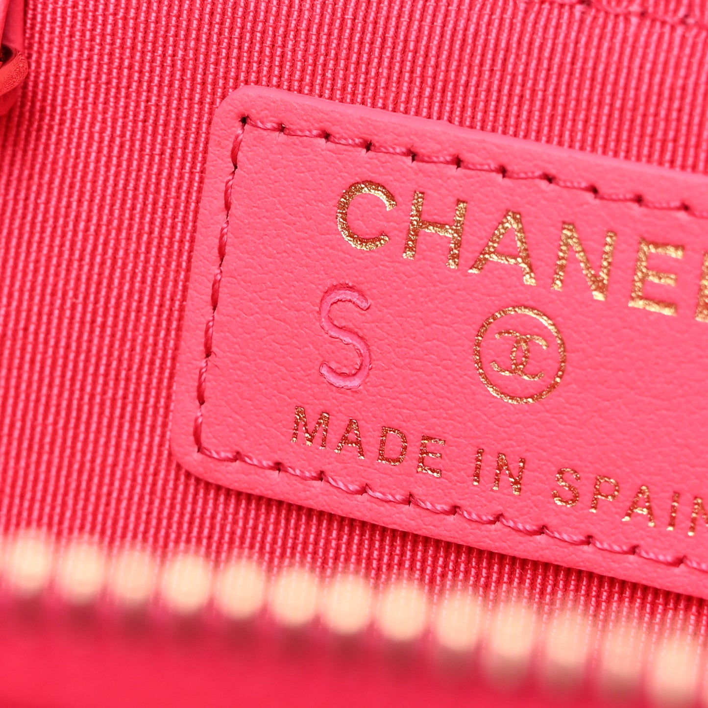 Patent Quilted Key Holder Case Pink