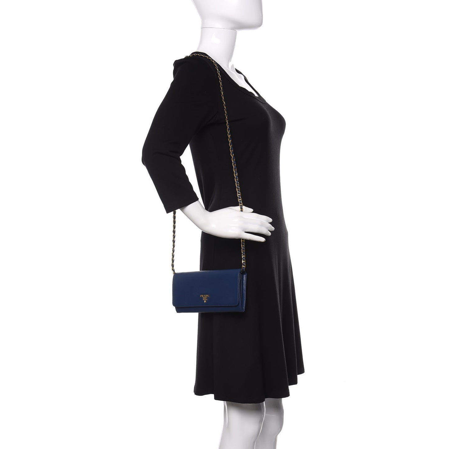Vitello Move Chain Wallet Bleuette
