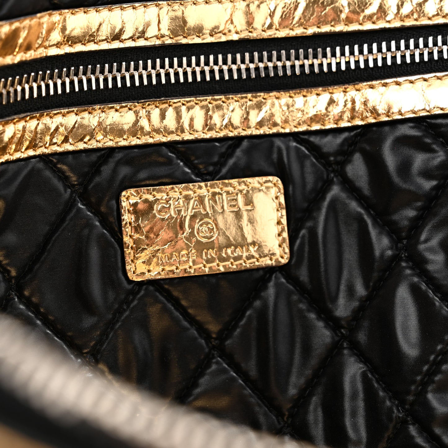 Metallic Lambskin Medium Je Ne Suis Pas En Solde Pouch Clutch Gold