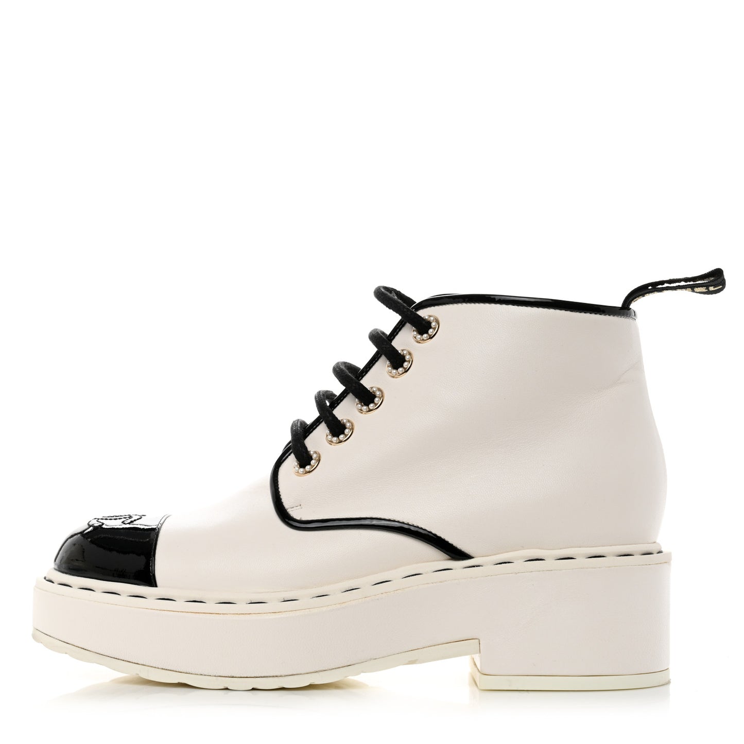 Lambskin Patent CC Cap Toe Pearl Short Boots 36.5 White Black