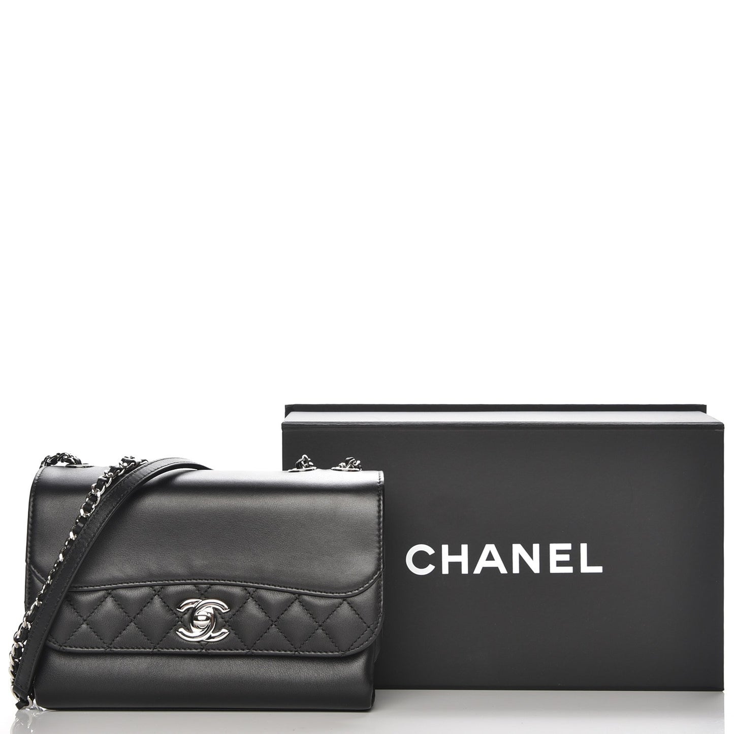 Calfskin Mini Tramezzo Flap Black