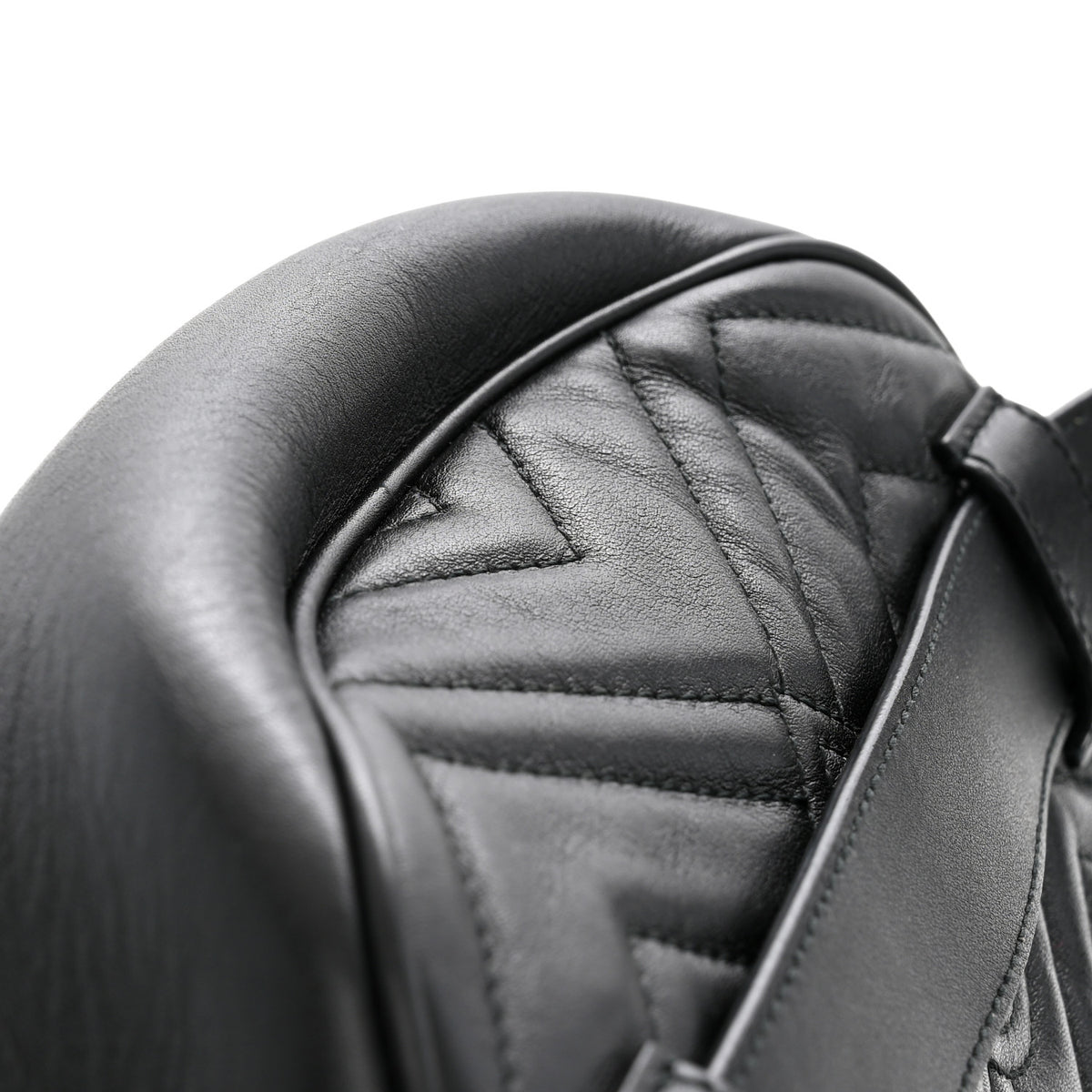 Calfskin Matelasse GG Marmont Belt Bag 85 34 Black