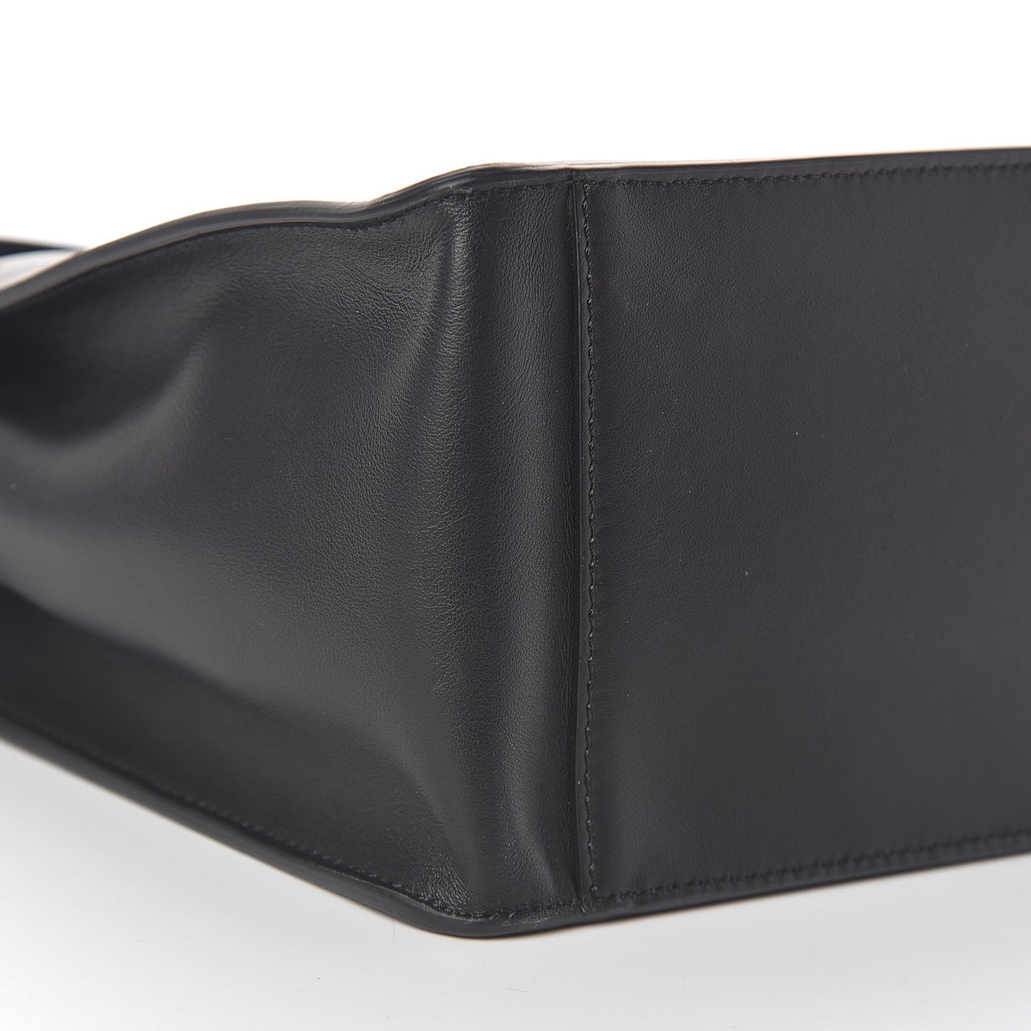 Vitello Grace Suede Small Flip Tote Black Fragola Marrone