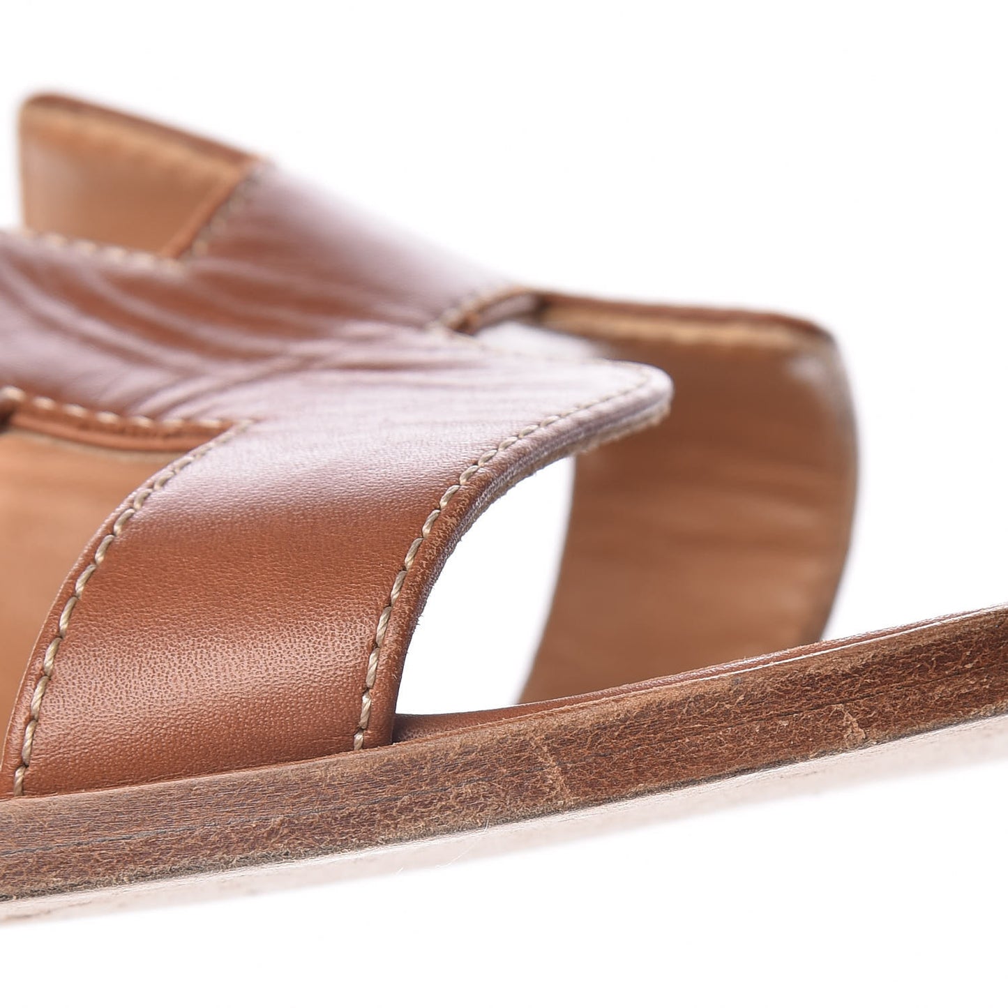 Box Calfskin Oran Sandals 37.5 Gold